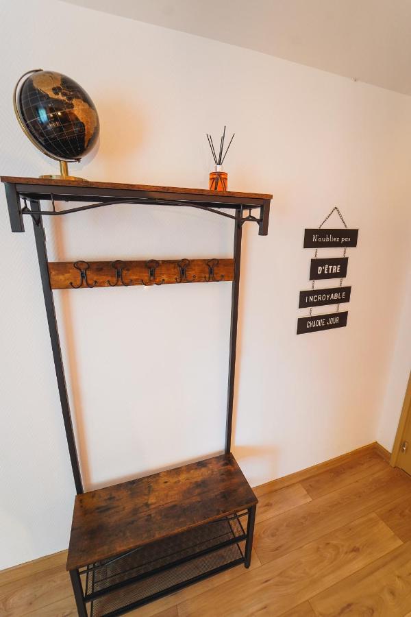 The Vintage Apartment Au Coeur De La Ville De Rimbaud ชาร์เลอวิลล์-เมซิแยร์ ภายนอก รูปภาพ