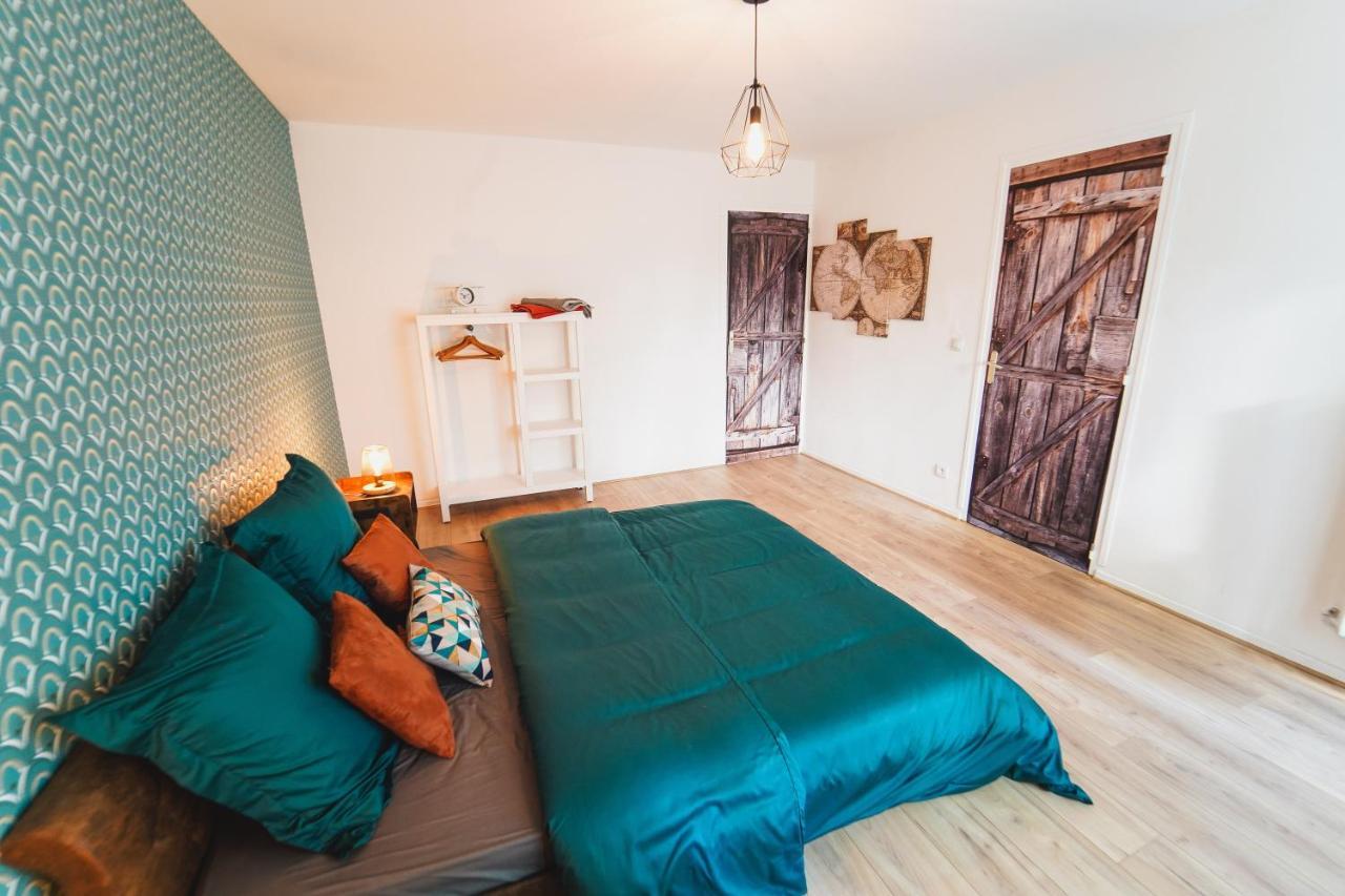 The Vintage Apartment Au Coeur De La Ville De Rimbaud ชาร์เลอวิลล์-เมซิแยร์ ภายนอก รูปภาพ