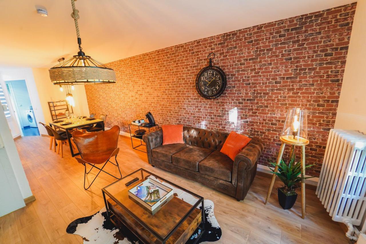 The Vintage Apartment Au Coeur De La Ville De Rimbaud ชาร์เลอวิลล์-เมซิแยร์ ภายนอก รูปภาพ