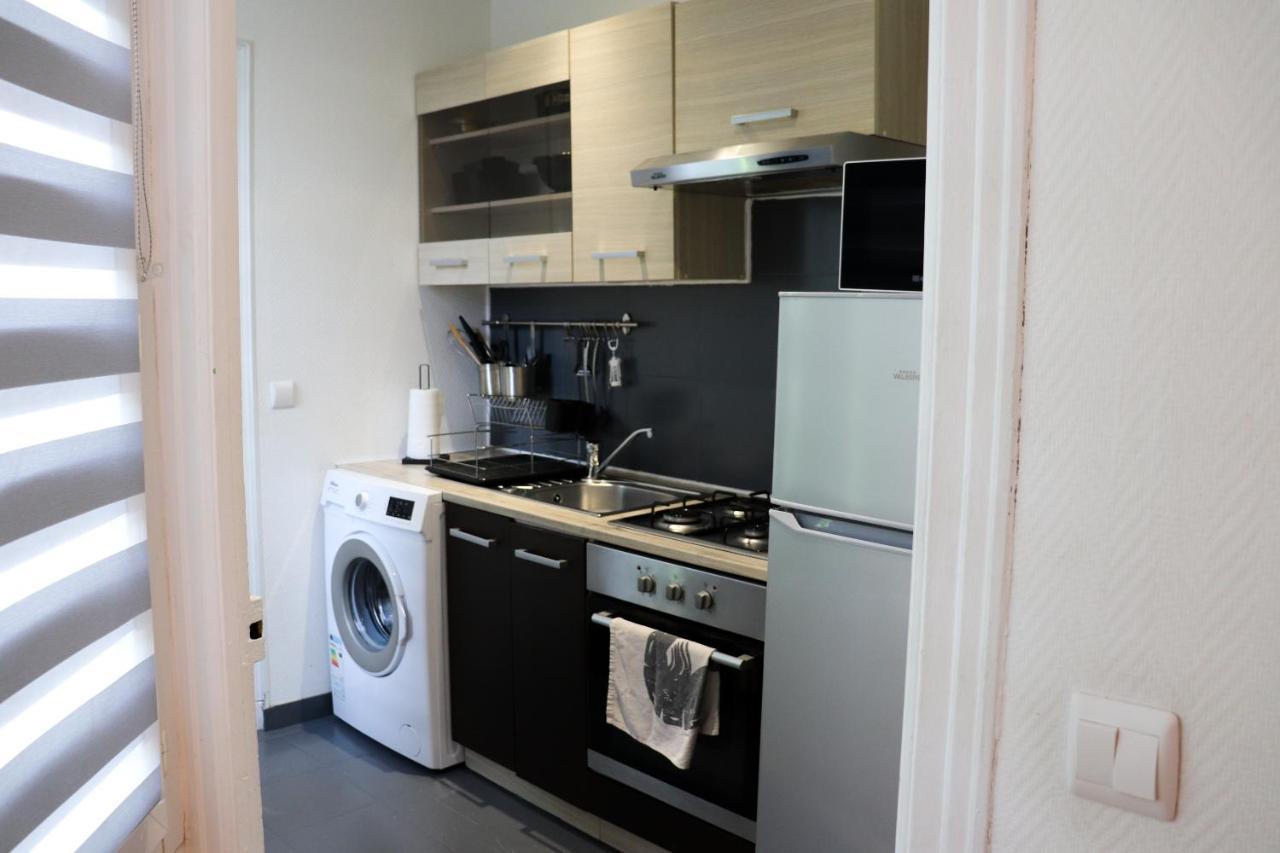 The Vintage Apartment Au Coeur De La Ville De Rimbaud ชาร์เลอวิลล์-เมซิแยร์ ภายนอก รูปภาพ
